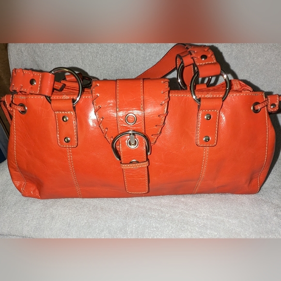 Wilson Leather orange leather triple section handbag . - Picture 2 of 11